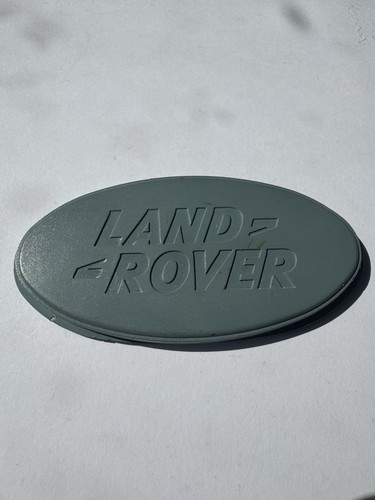 Land rover oval - land, plastic